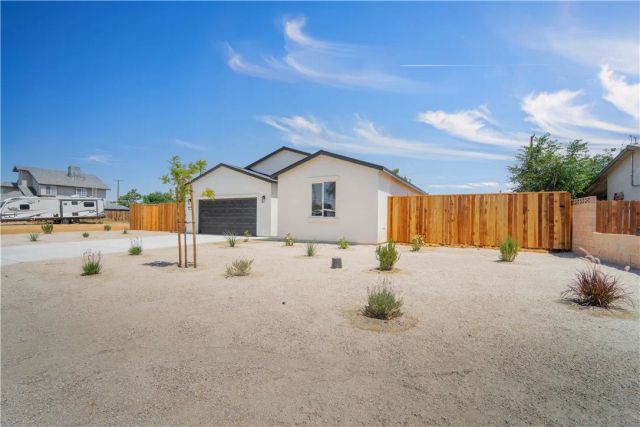 8837 Holly, California City, CA 93505