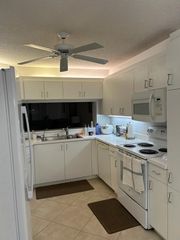 10133 NW 24th Pl 205, Sunrise, FL 33322