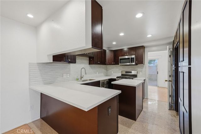 16133 S Vermont 30, Gardena, CA 90247