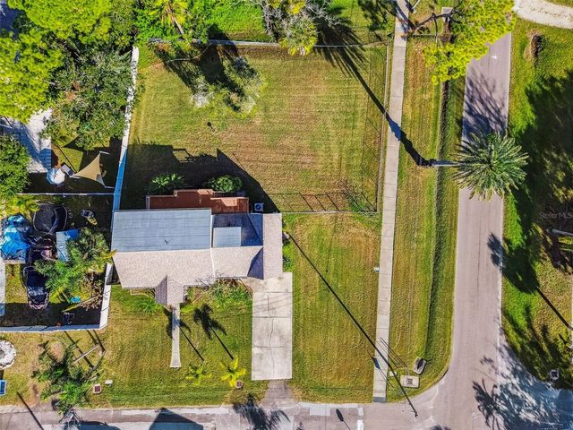 600 TENNESSEE AVENUE, Crystal Beach, FL 34681
