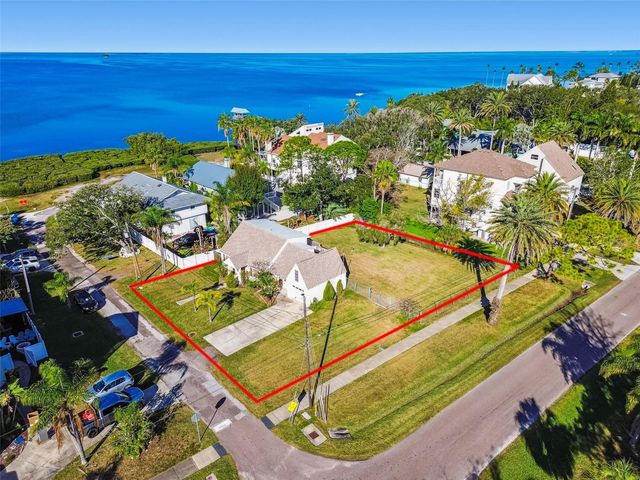 600 TENNESSEE AVENUE, Crystal Beach, FL 34681