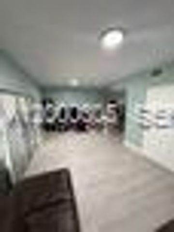 616 SW 11th St, Florida City, FL 33034
