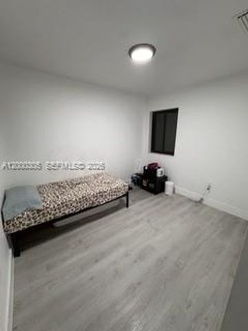 616 SW 11th St, Florida City, FL 33034