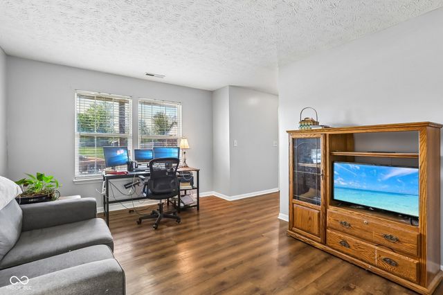 7156 History Court, Indianapolis, IN 46239