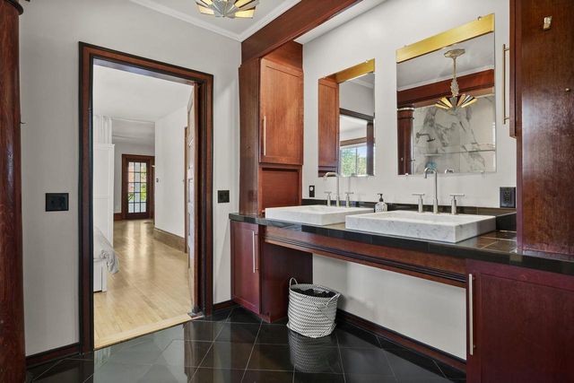 602 Schiller Court, Madison, WI 53704