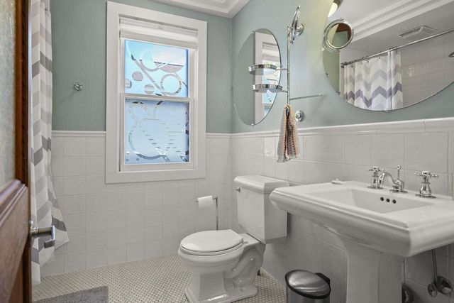 602 Schiller Court, Madison, WI 53704