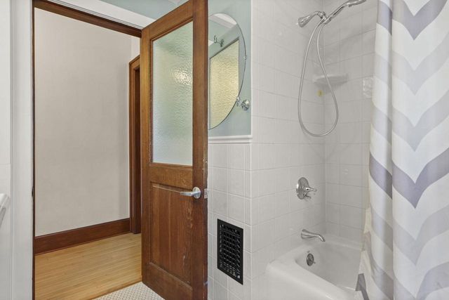 602 Schiller Court, Madison, WI 53704