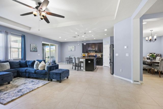 11204 COVENTRY GROVE CIRCLE, Lithia, FL 33547