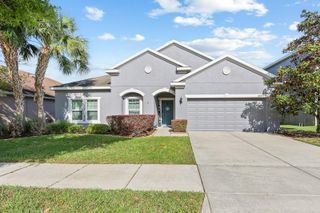 11204 COVENTRY GROVE CIRCLE, Lithia, FL 33547