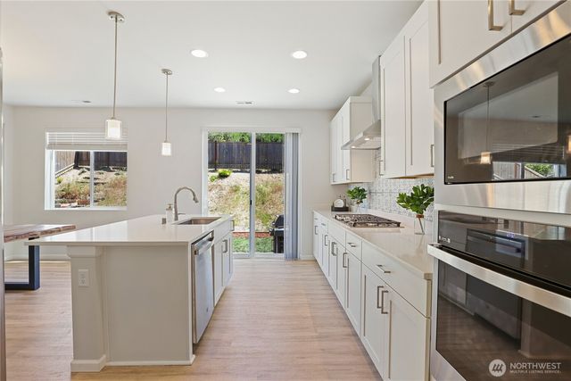 740 SE Nordmann Loop, Port Orchard, WA 98366