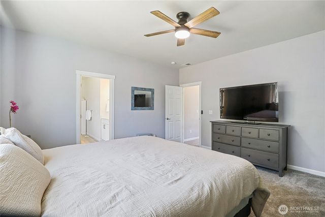 740 SE Nordmann Loop, Port Orchard, WA 98366