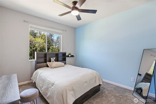 740 SE Nordmann Loop, Port Orchard, WA 98366