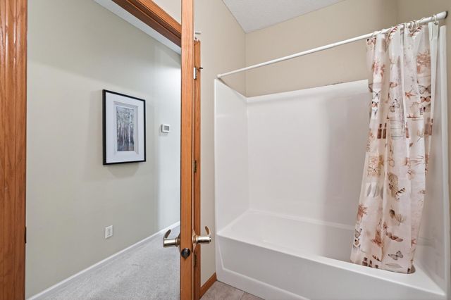 1941 Ford Parkway 102, Saint Paul, MN 55116