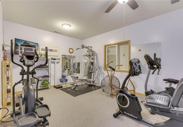 1941 Ford Parkway 102, Saint Paul, MN 55116