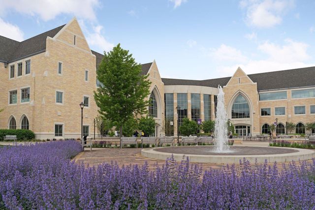 1941 Ford Parkway 102, Saint Paul, MN 55116