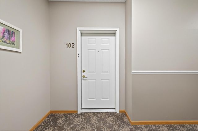 1941 Ford Parkway 102, Saint Paul, MN 55116