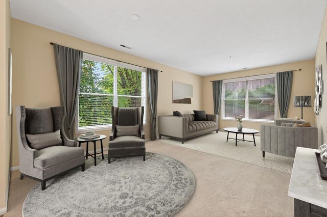 1941 Ford Parkway 102, Saint Paul, MN 55116