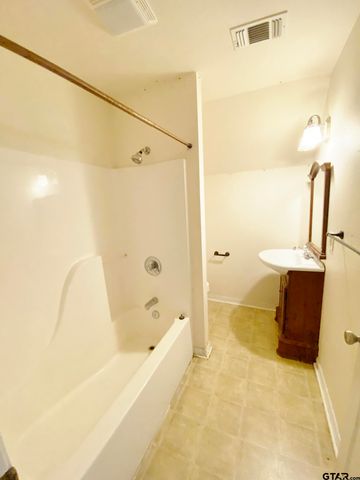 409 CR 3060, Mt Pleasant, TX 75455