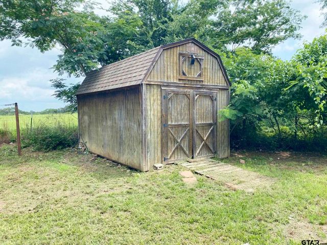 409 CR 3060, Mt Pleasant, TX 75455