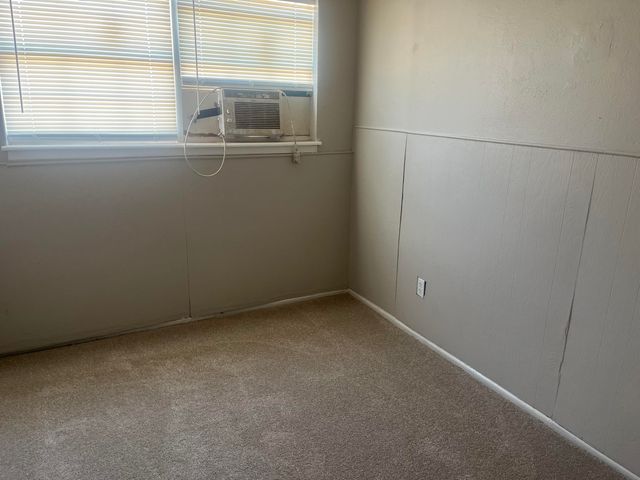806 Vanda Avenue, Lubbock, TX 79403