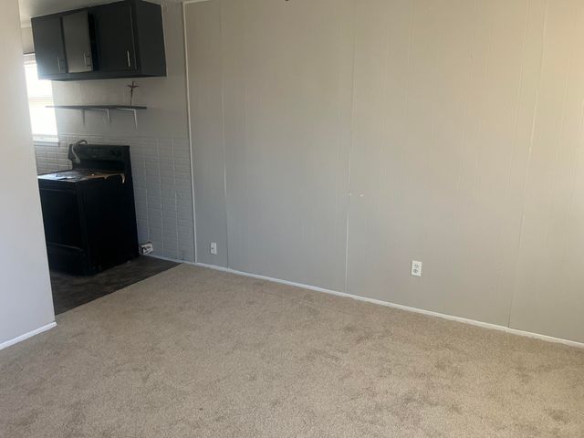 806 Vanda Avenue, Lubbock, TX 79403
