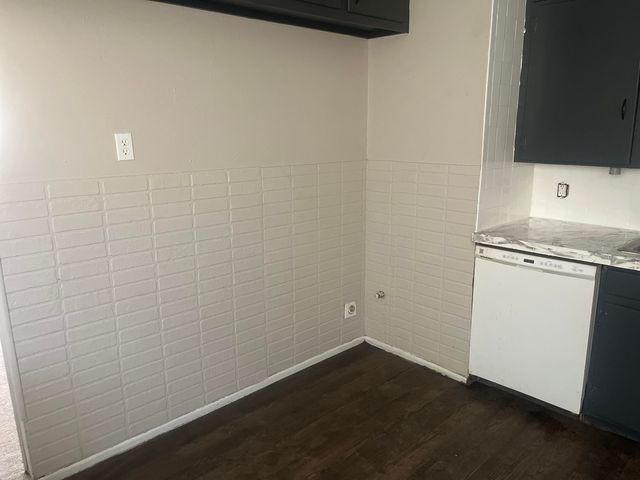 806 Vanda Avenue, Lubbock, TX 79403