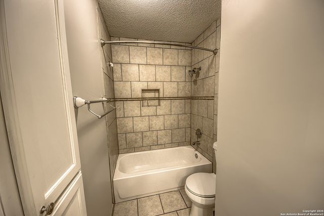 4212 Medical Dr Unit 1304, San Antonio, TX 78229