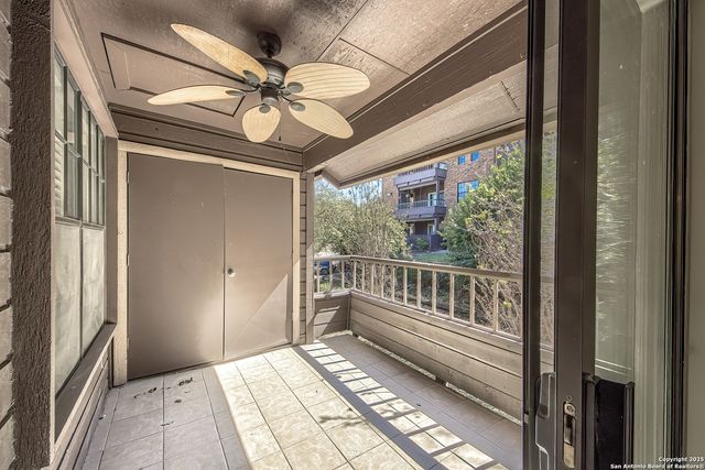 4212 Medical Dr Unit 1304, San Antonio, TX 78229