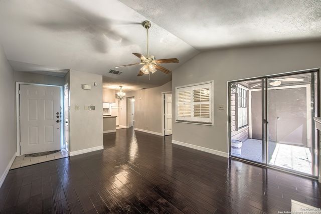 4212 Medical Dr Unit 1304, San Antonio, TX 78229