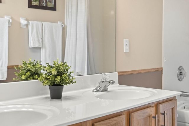 9936 Scott Avenue N, Brooklyn Park, MN 55443