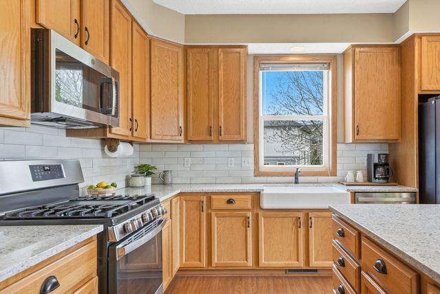 9936 Scott Avenue N, Brooklyn Park, MN 55443