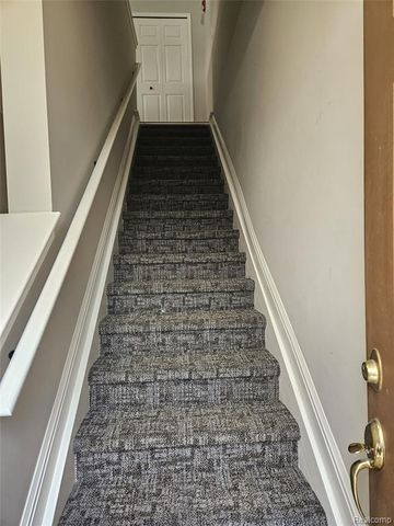 42627 Park Cresent Drive 36, Sterling Heights, MI 48313