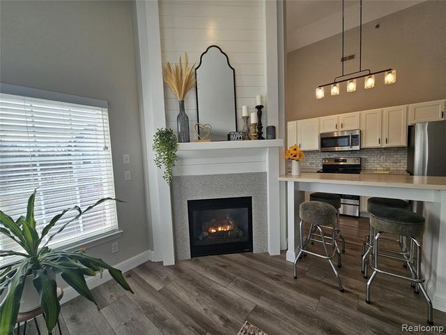 42627 Park Cresent Drive 36, Sterling Heights, MI 48313