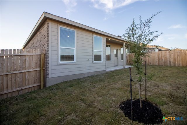 5128 McKittrick, Cibolo, TX 78108