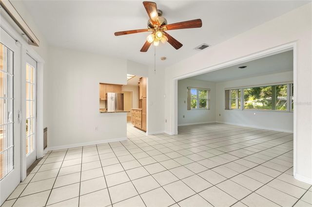 725 61ST STREET N, St Petersburg, FL 33710
