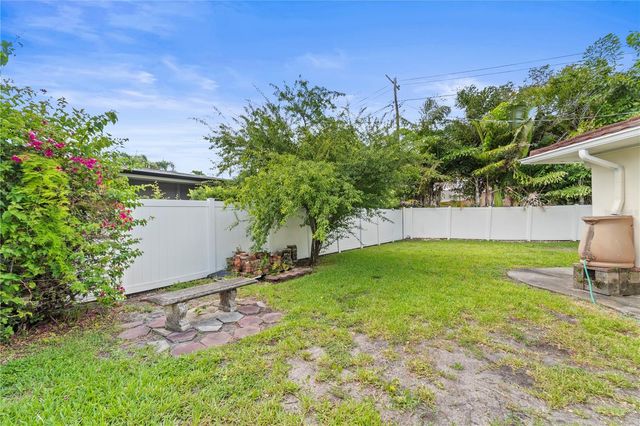 725 61ST STREET N, St Petersburg, FL 33710