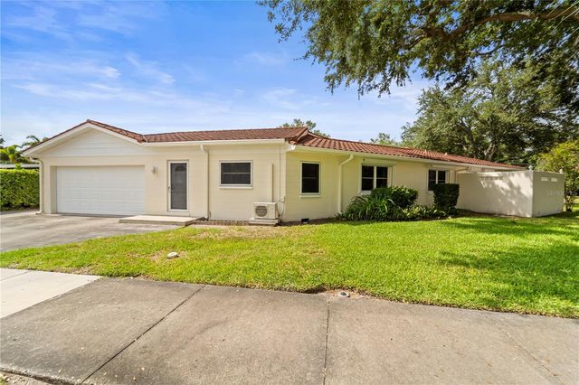 725 61ST STREET N, St Petersburg, FL 33710