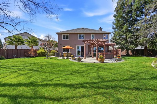 881 Tulare Drive, Tracy, CA 95304