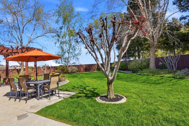 881 Tulare Drive, Tracy, CA 95304