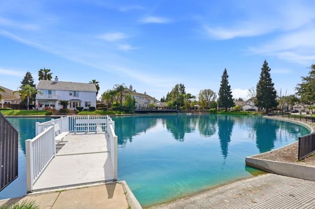 881 Tulare Drive, Tracy, CA 95304