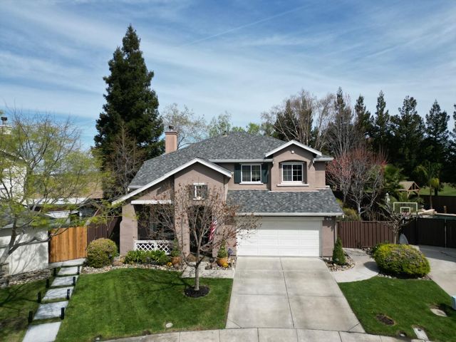 881 Tulare Drive, Tracy, CA 95304