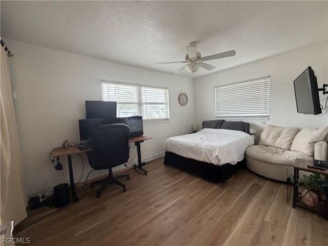 7430 Pine DR, Fort Myers, FL 33967