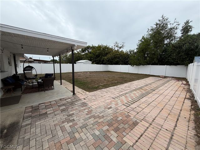 7430 Pine DR, Fort Myers, FL 33967