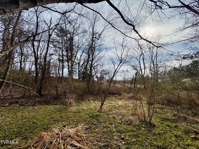 308 Northwest 7th Street, Coeburn, VA 24230
