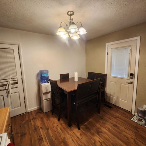 28 Skyline Drive, Cherokee Village, AR 72529