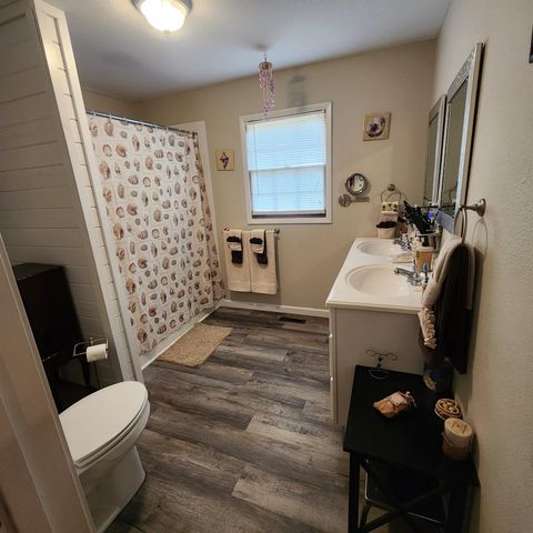 28 Skyline Drive, Cherokee Village, AR 72529