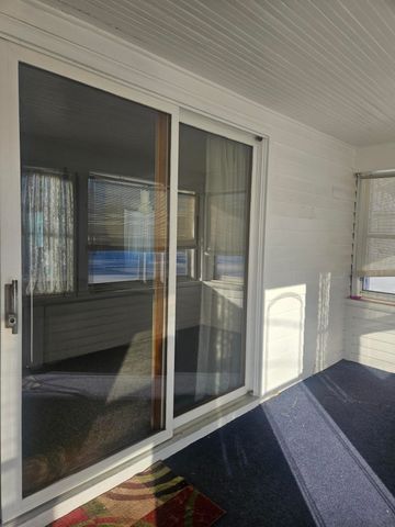 115 6th St. SW, Oelwein, IA 50662