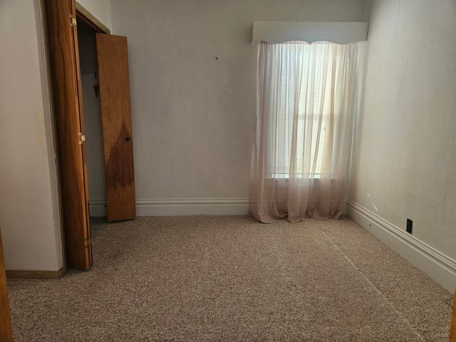 115 6th St. SW, Oelwein, IA 50662