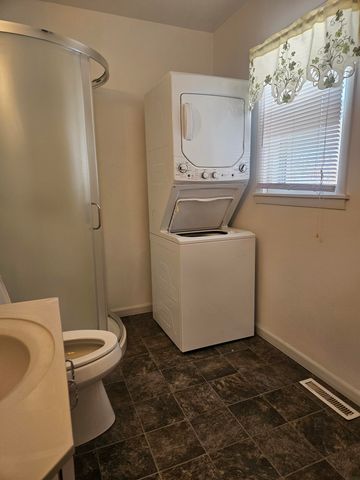 115 6th St. SW, Oelwein, IA 50662