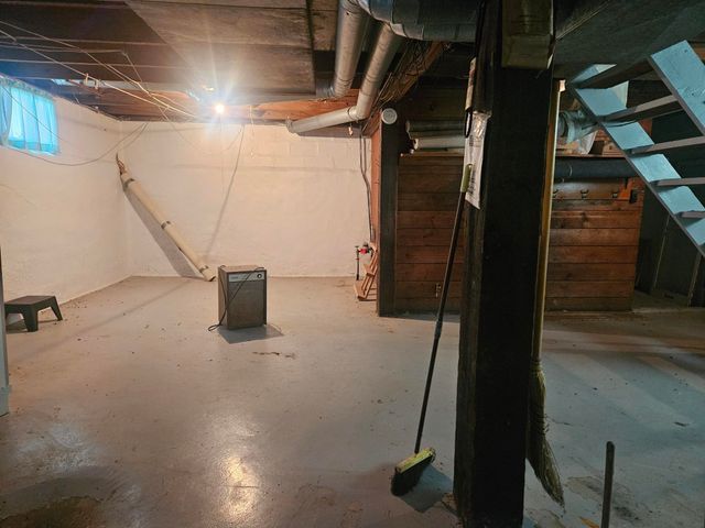 115 6th St. SW, Oelwein, IA 50662